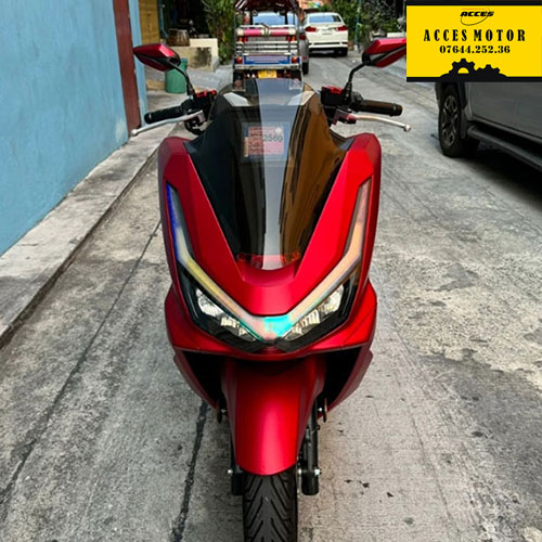 Kính chắn gió PCX 160 đời 2025 nhập khẩu Thái Lan
